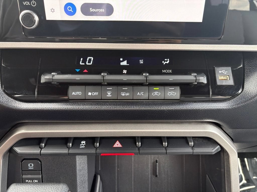 2025 Toyota Tundra SR5