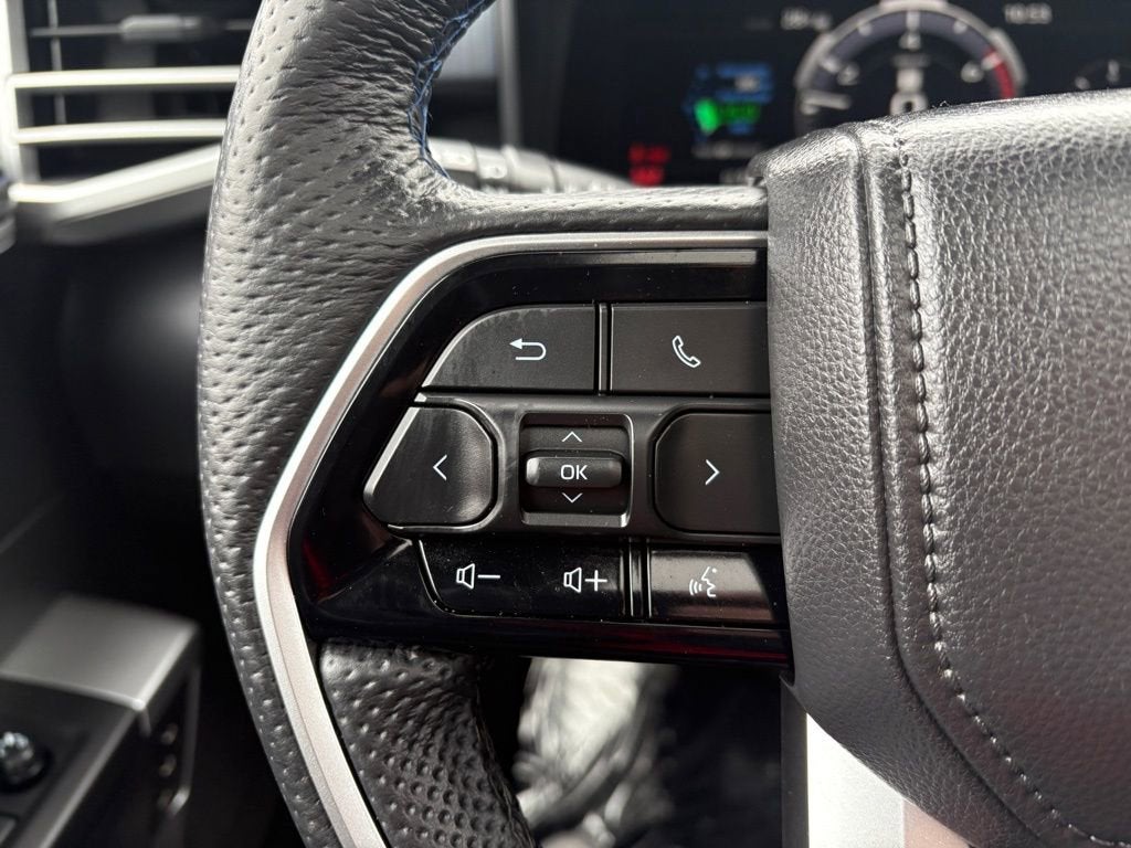 2025 Toyota Tundra Platinum