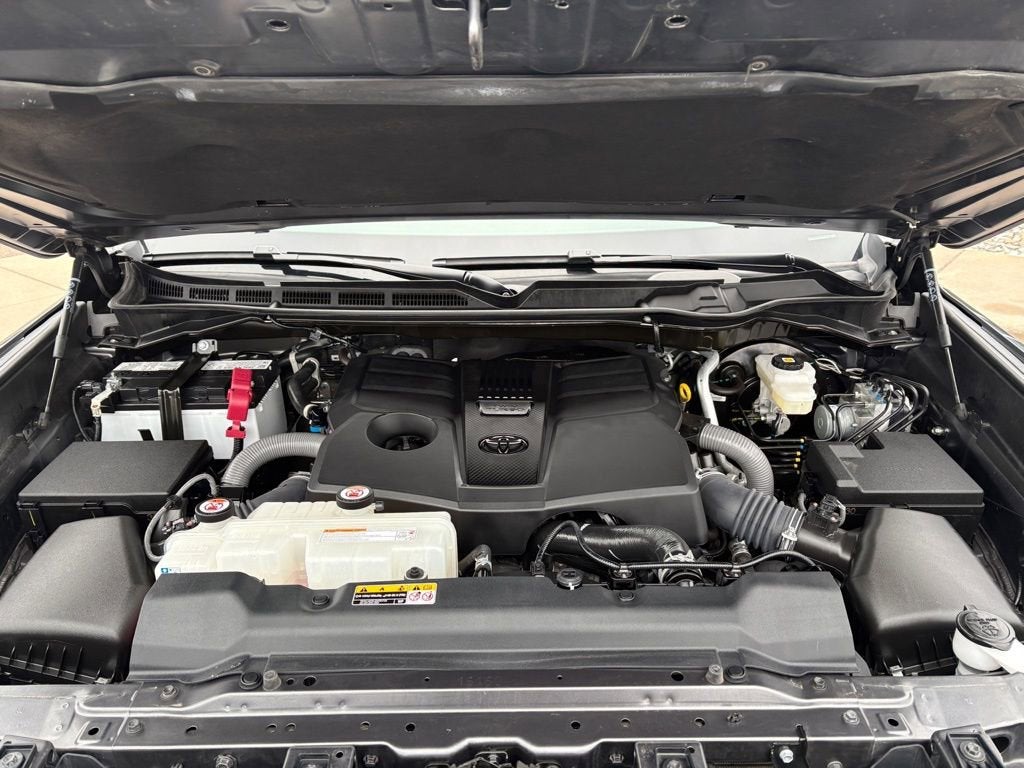 2025 Toyota Tundra Platinum