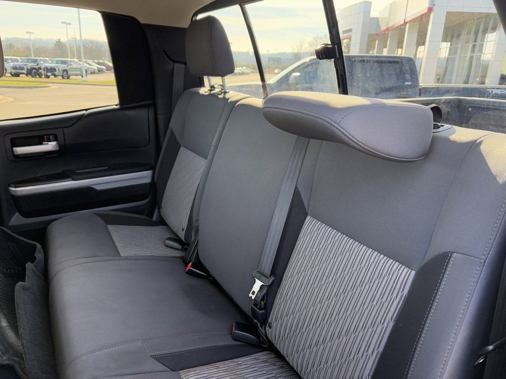 2016 Toyota Tundra SR5