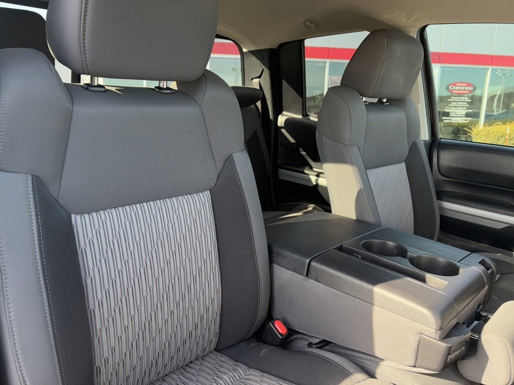 2016 Toyota Tundra SR5