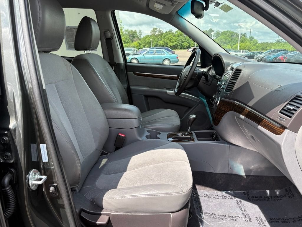 2012 Hyundai Santa Fe SE