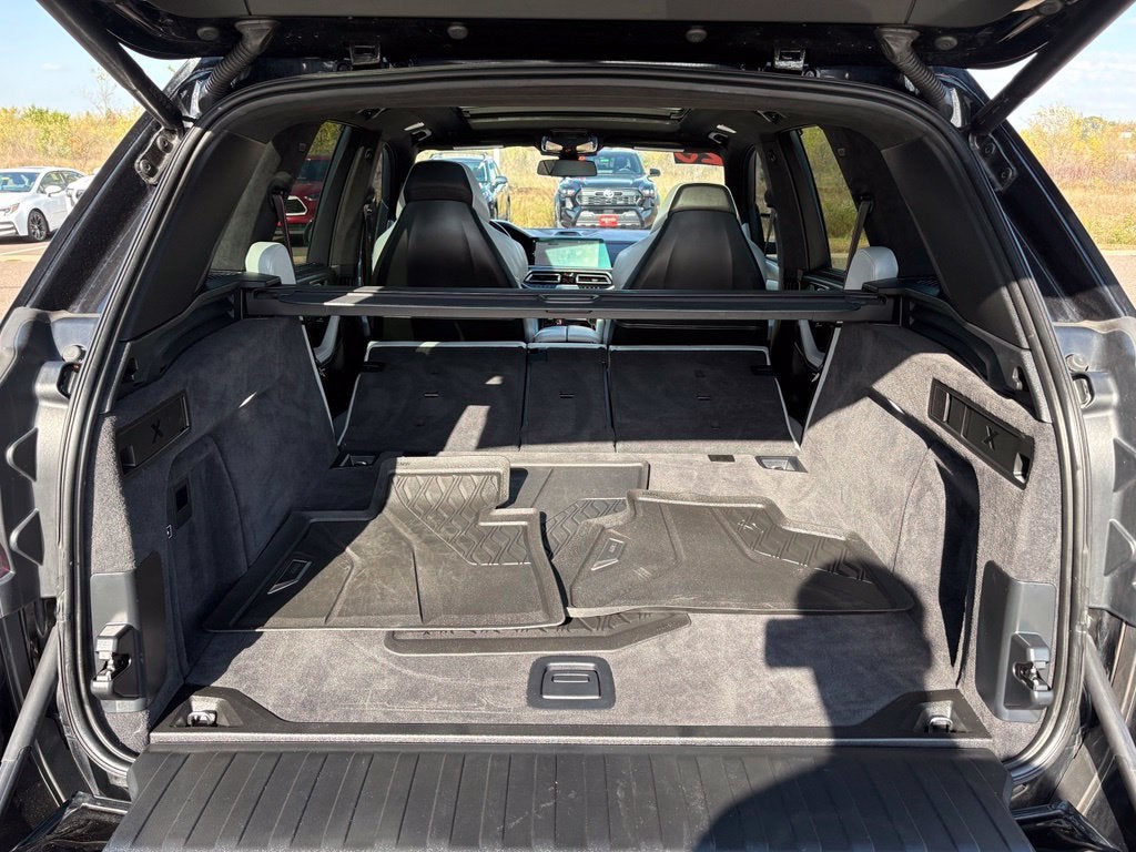 2023 BMW X5 M Base