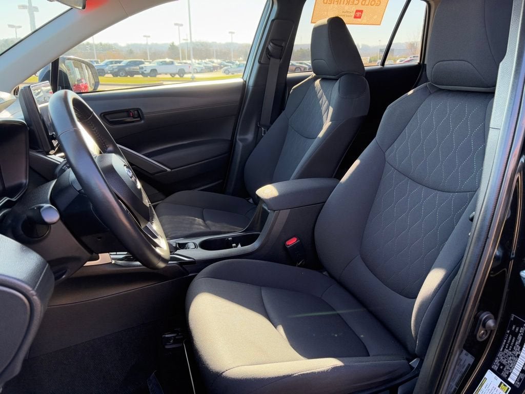 2024 Toyota Corolla Cross LE