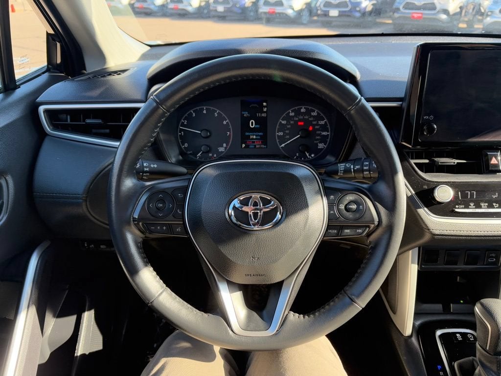2024 Toyota Corolla Cross LE