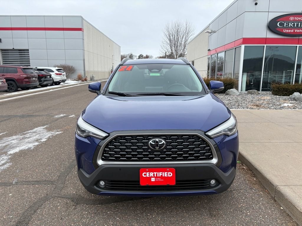 2024 Toyota Corolla Cross XLE