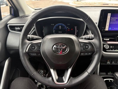 2024 Toyota Corolla Cross XLE