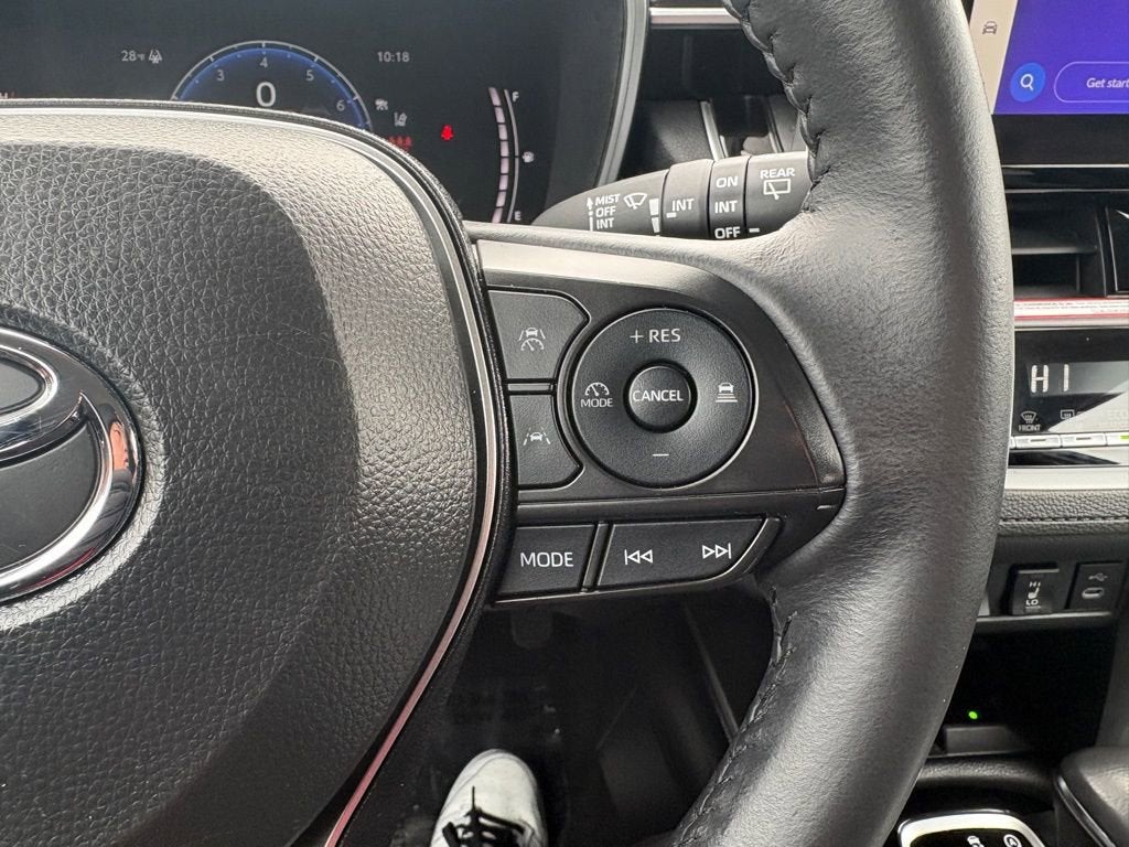 2024 Toyota Corolla Cross XLE