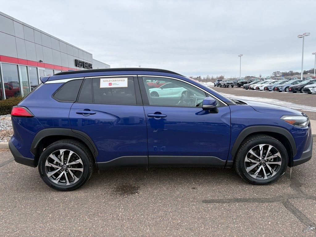 2024 Toyota Corolla Cross XLE