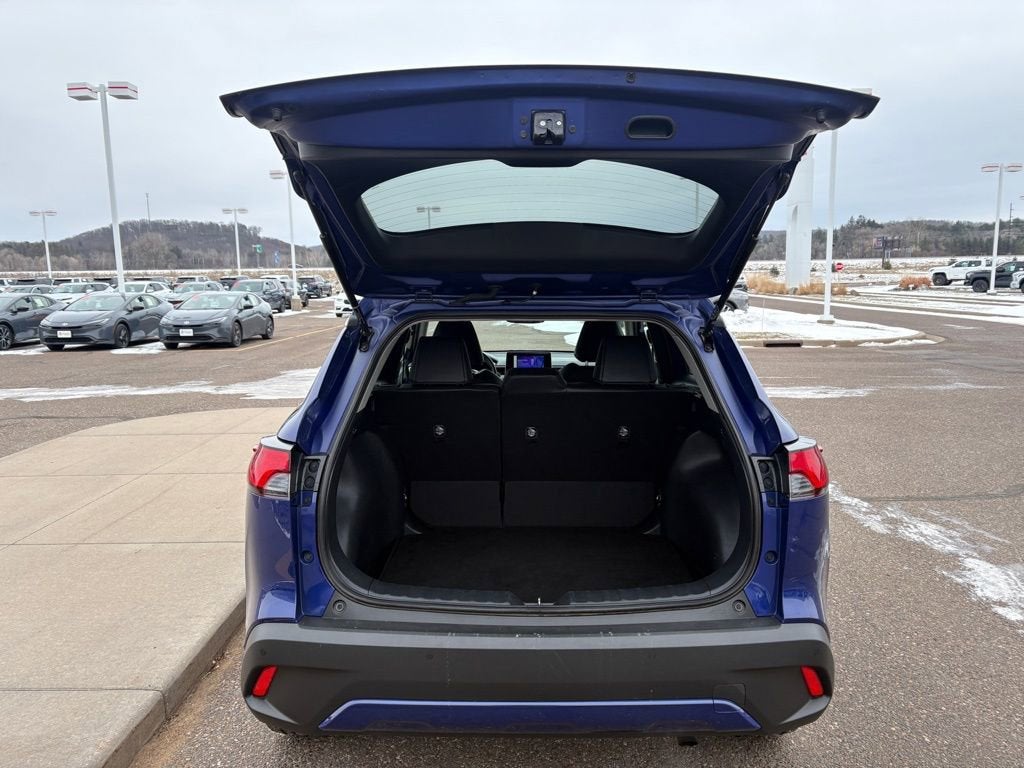 2024 Toyota Corolla Cross XLE