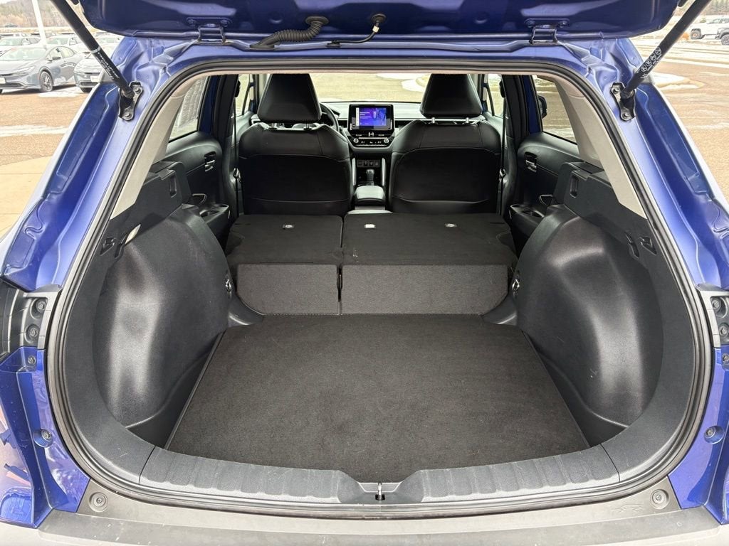 2024 Toyota Corolla Cross XLE