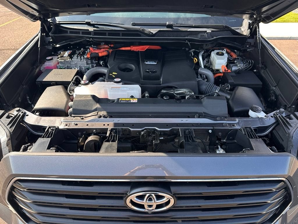 2025 Toyota Sequoia SR5