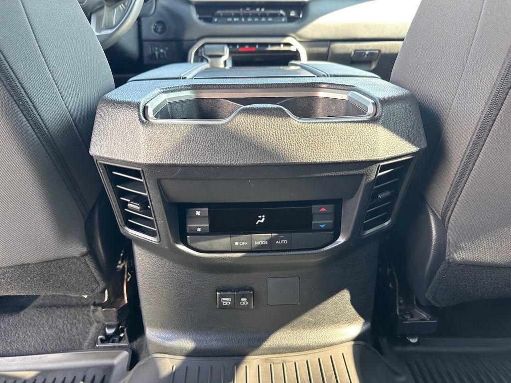 2025 Toyota Sequoia SR5