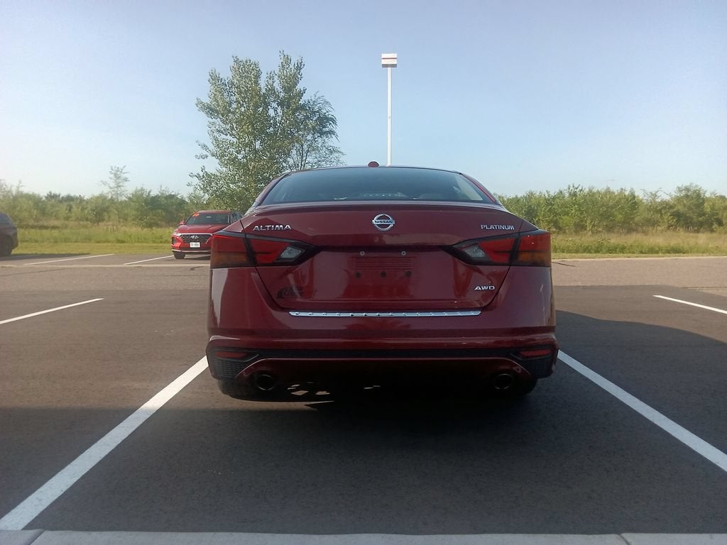 2020 Nissan Altima Base