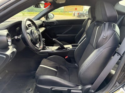 2024 Toyota GR86 Premium