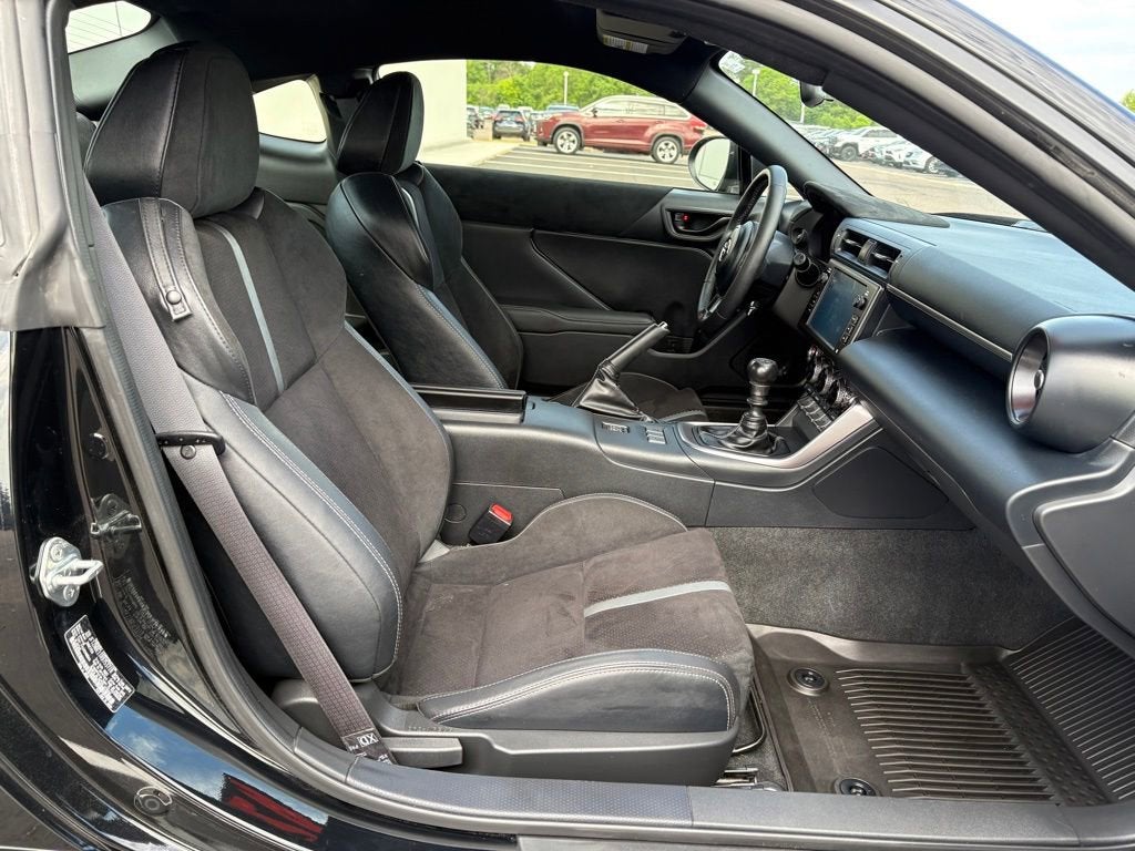 2024 Toyota GR86 Premium