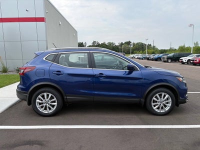 2020 Nissan Rogue Sport SV