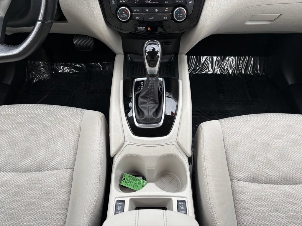 2020 Nissan Rogue Sport SV