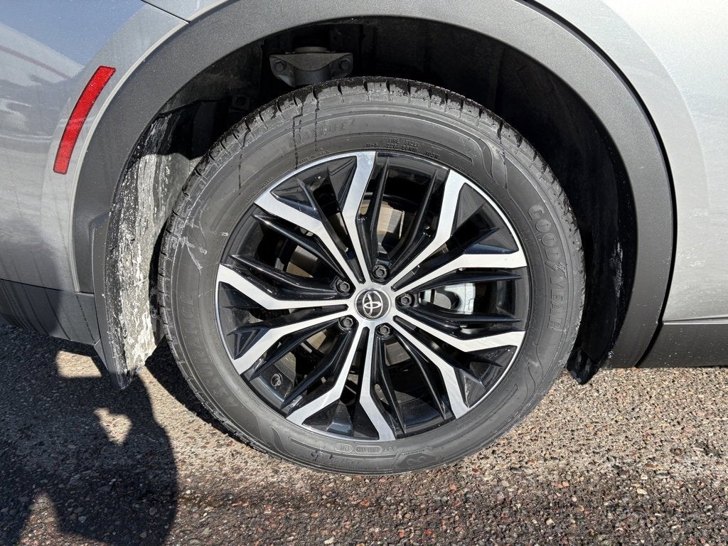 2023 Toyota Crown XLE