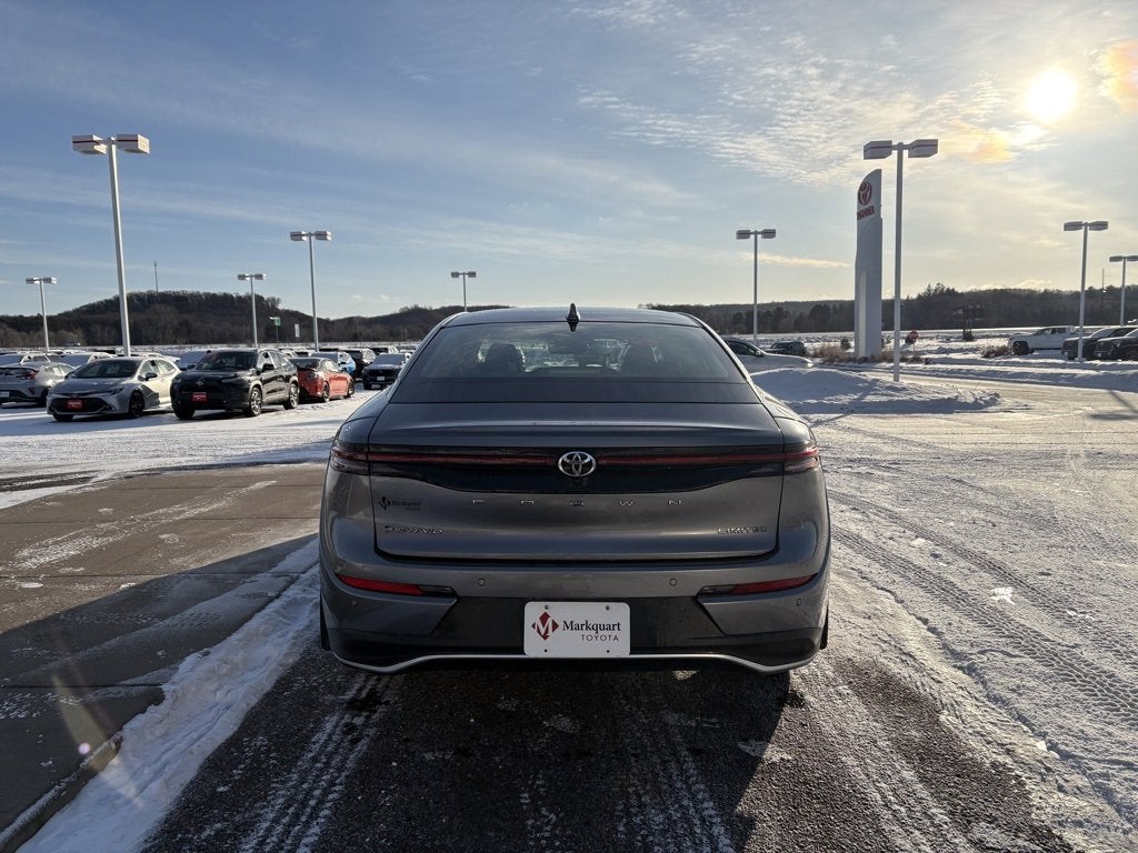 2024 Toyota Crown Limited
