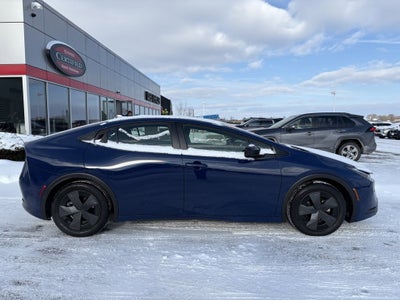 2024 Toyota Prius LE