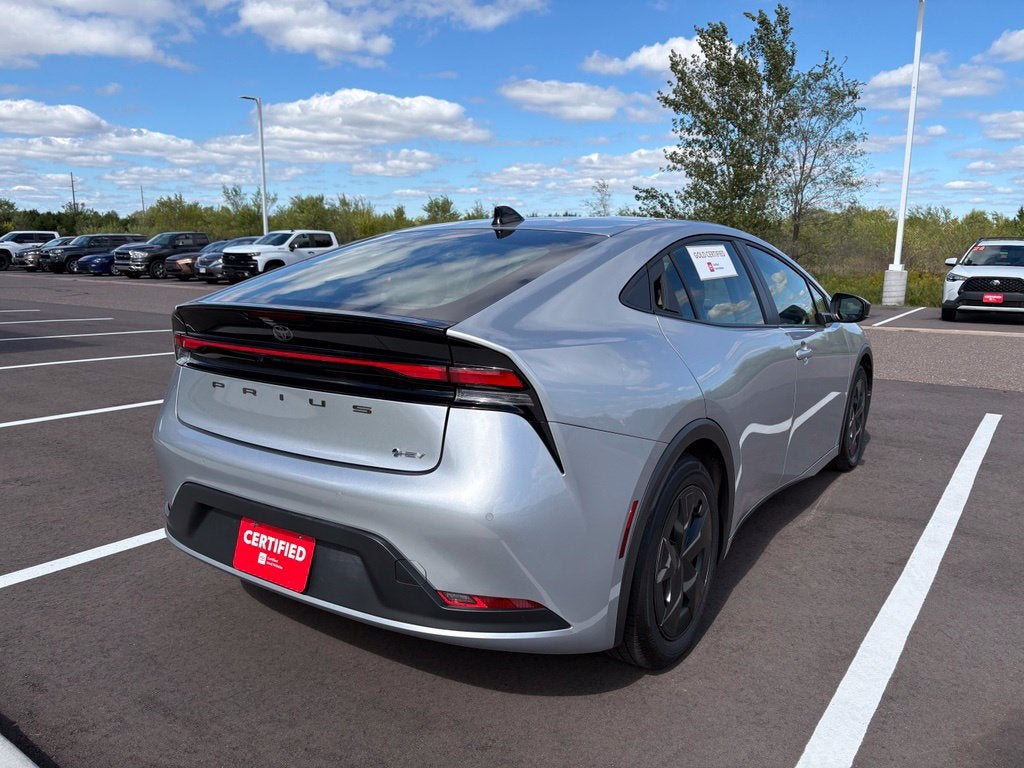 2026 Toyota Prius LE