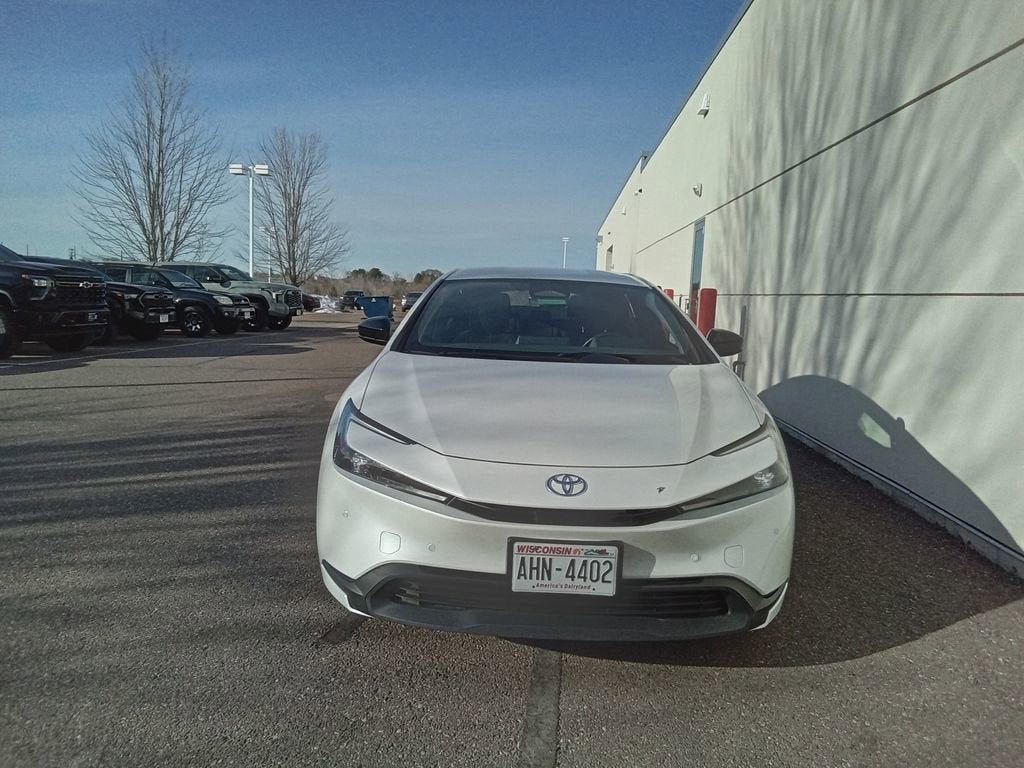 2023 Toyota Prius LE