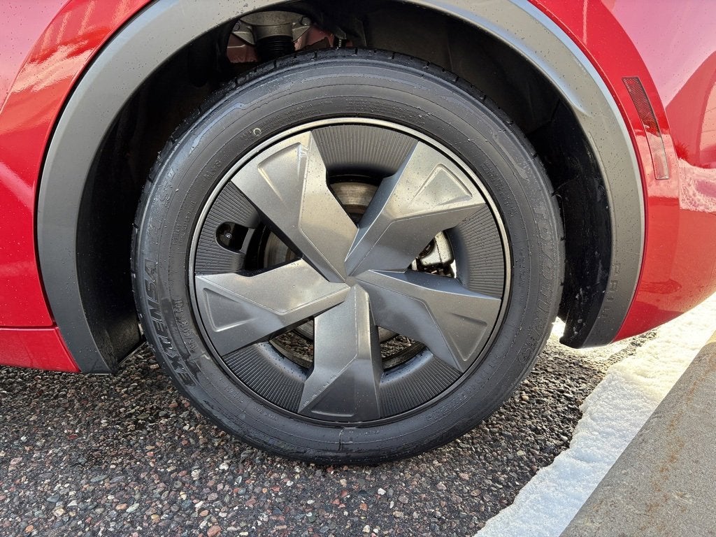 2023 Toyota Prius LE