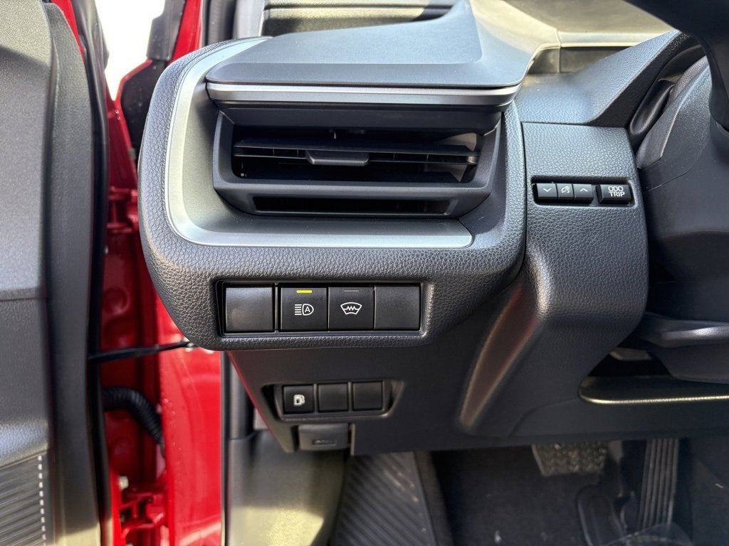 2023 Toyota Prius LE