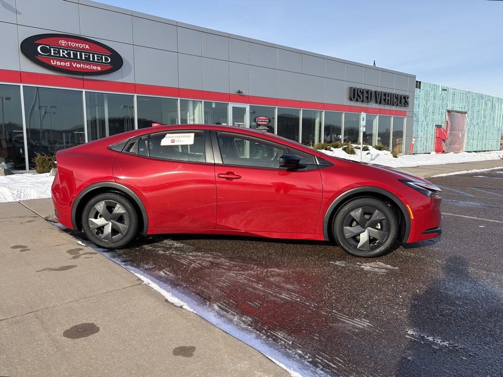 2023 Toyota Prius LE