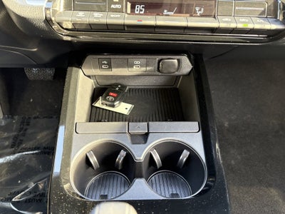 2023 Toyota Prius LE