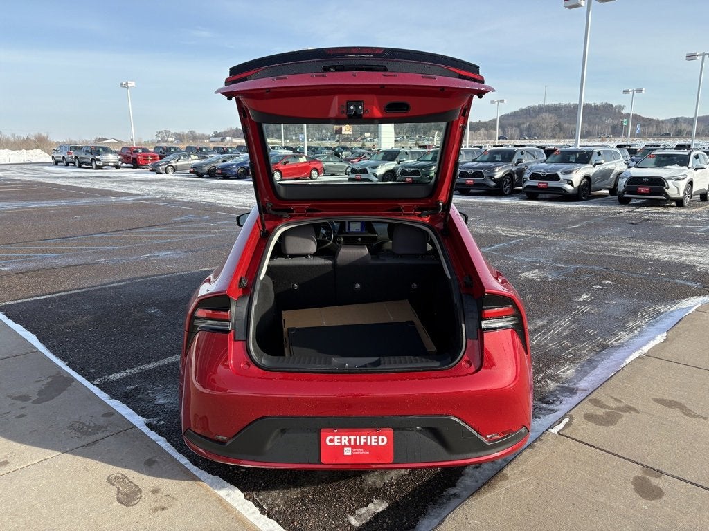 2023 Toyota Prius LE