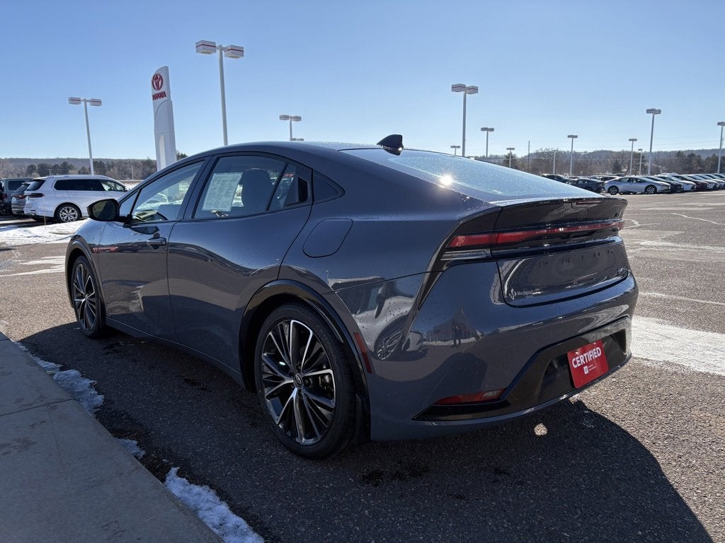 2024 Toyota Prius XLE