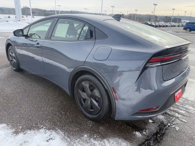 2024 Toyota Prius LE