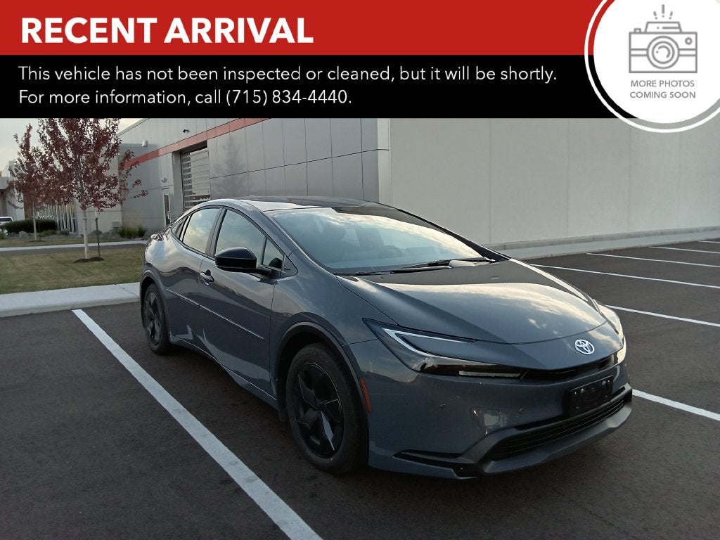 2024 Toyota Prius LE
