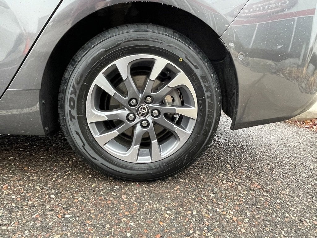 2022 Toyota Prius Limited