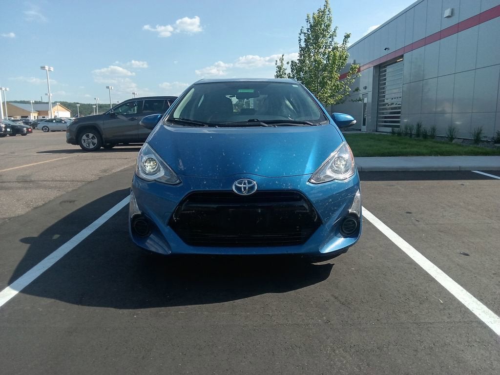 2015 Toyota Prius c Three