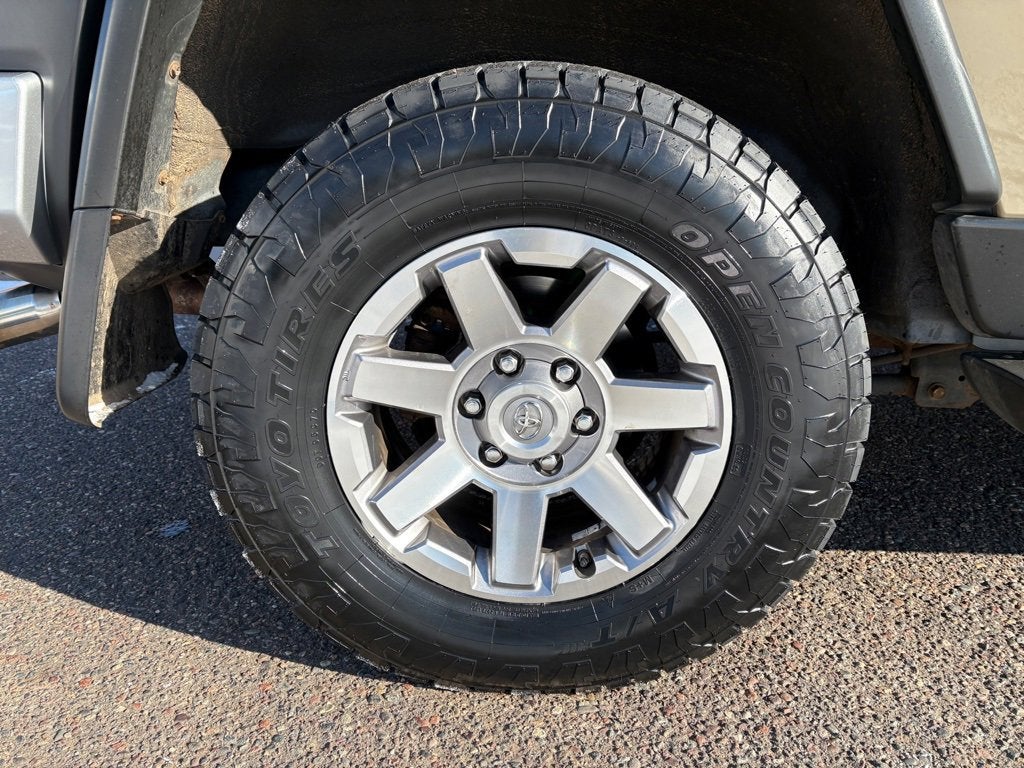 2014 Toyota FJ Cruiser Base