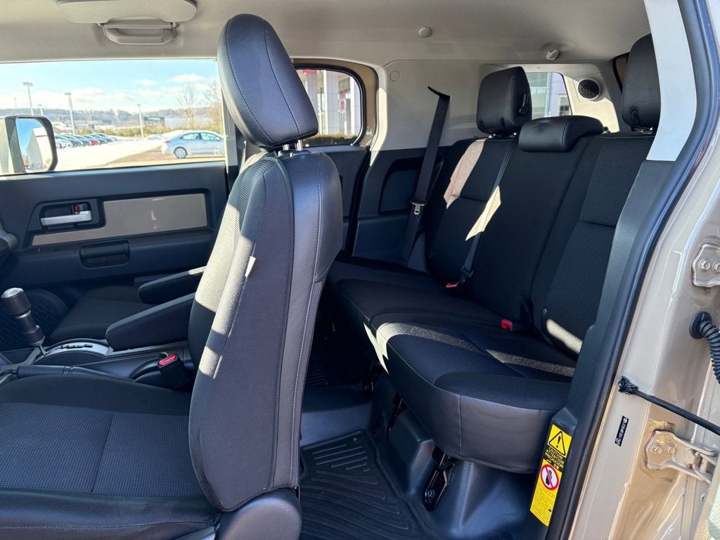 2014 Toyota FJ Cruiser Base