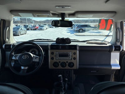 2014 Toyota FJ Cruiser Base