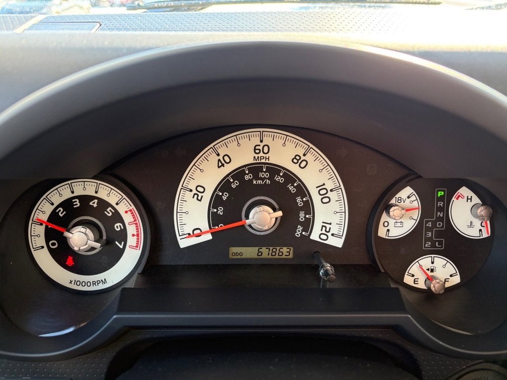 2014 Toyota FJ Cruiser Base