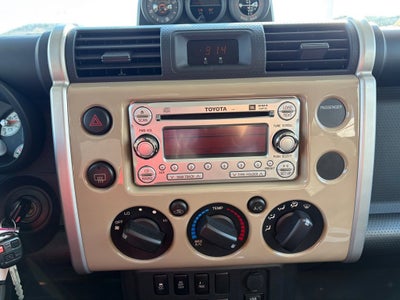 2014 Toyota FJ Cruiser Base