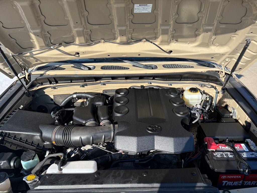 2014 Toyota FJ Cruiser Base