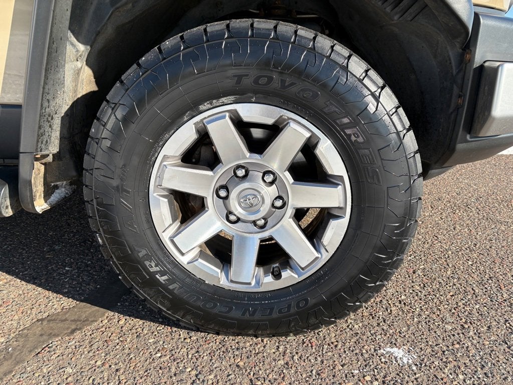 2014 Toyota FJ Cruiser Base