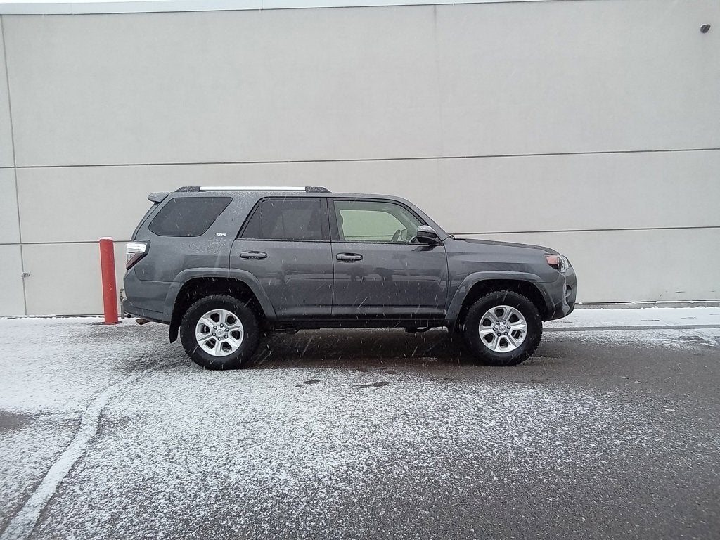 2021 Toyota 4Runner SR5