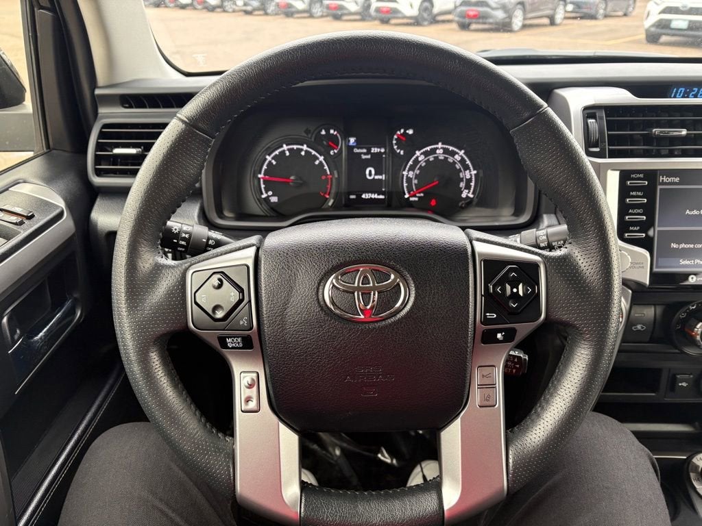 2024 Toyota 4Runner SR5