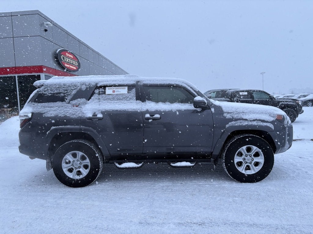 2023 Toyota 4Runner SR5