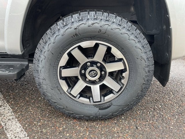 2022 Toyota 4Runner TRD Off-Road