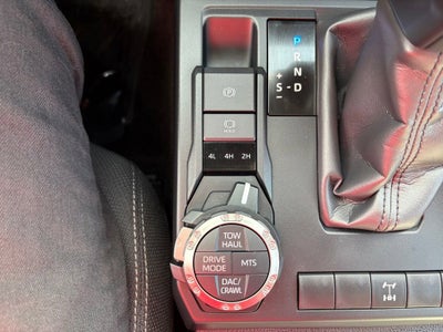 2025 Toyota 4Runner TRD Off-Road