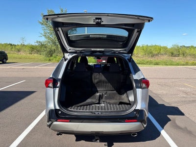 2024 Toyota RAV4 Hybrid SE